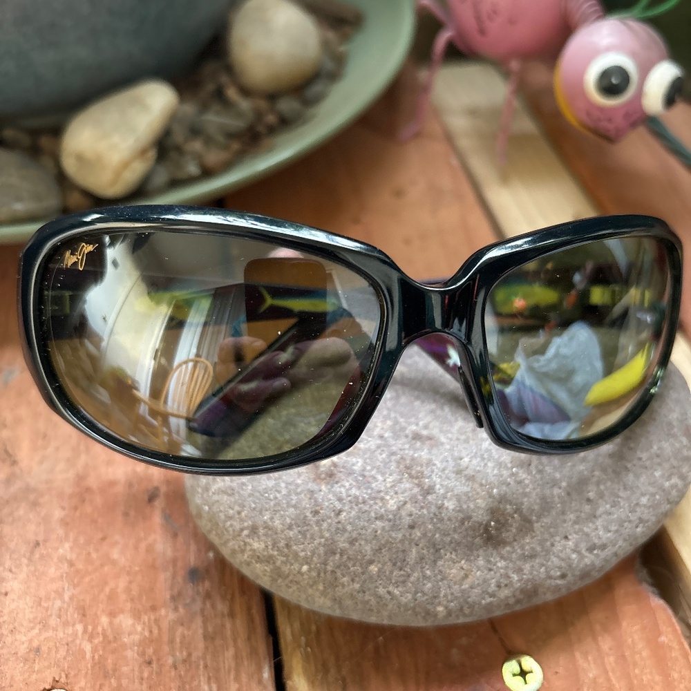 Maui Jim , Harvey Miller sunglasses